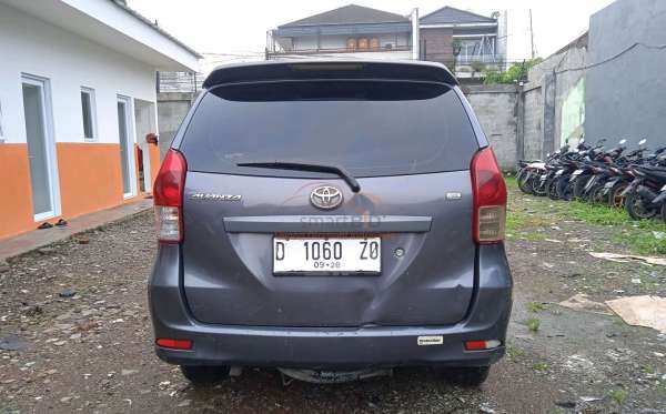 TOYOTA AVANZA E