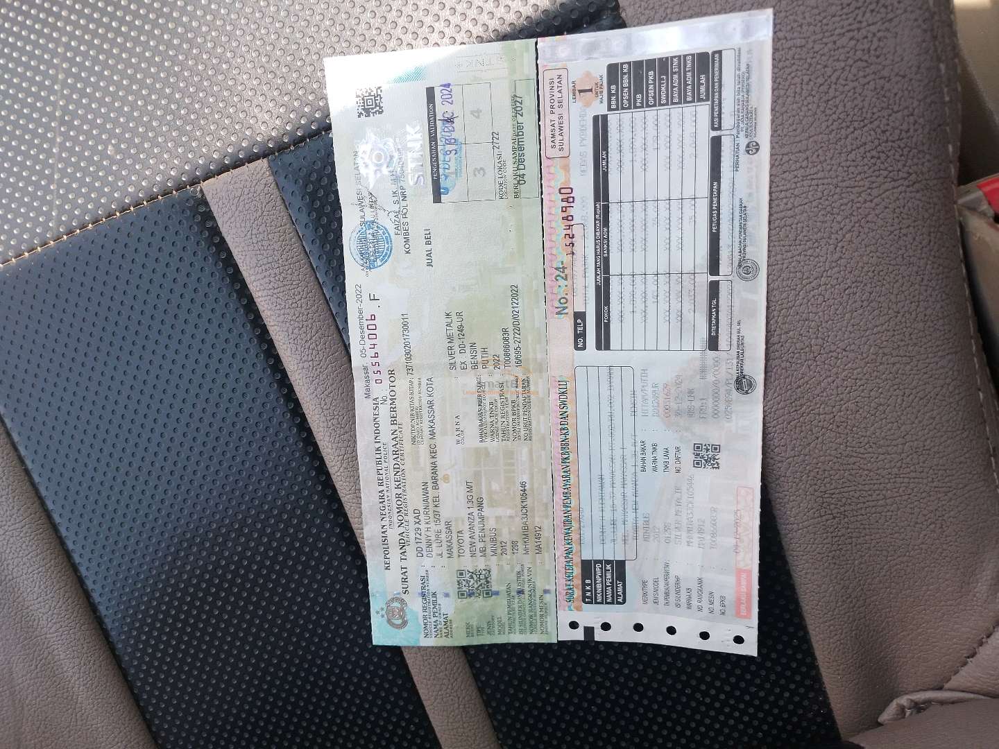 TOYOTA AVANZA