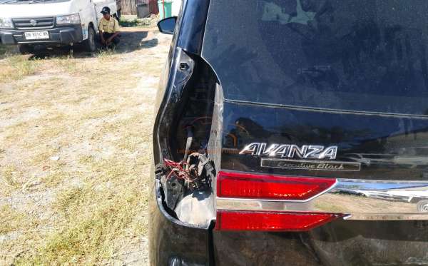TOYOTA AVANZA 1.3 E