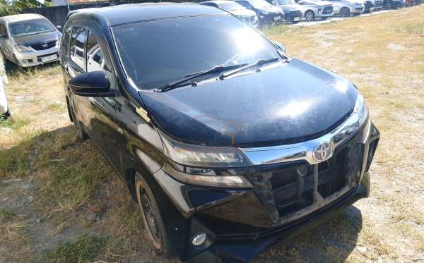 TOYOTA AVANZA 1.3 E