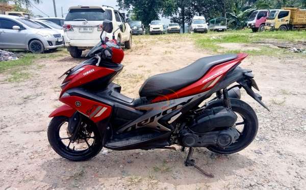 YAMAHA AEROX 155