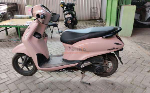 YAMAHA GRAND FILANO NEO HYBRID