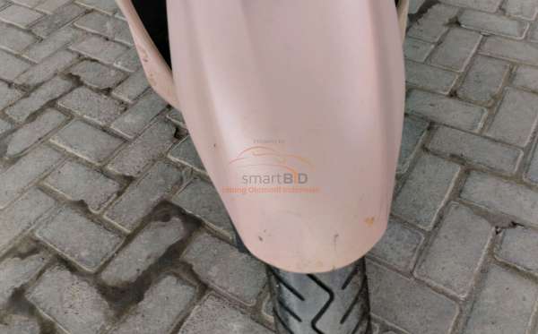 YAMAHA GRAND FILANO NEO HYBRID