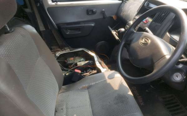 DAIHATSU GRAN MAX