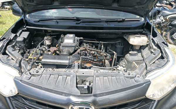 DAIHATSU  XENIA  X