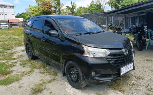 DAIHATSU  XENIA  X