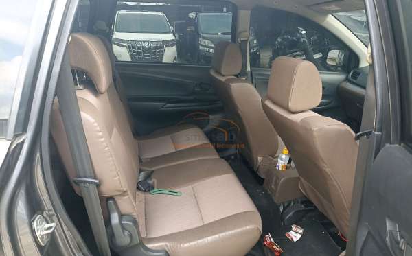 DAIHATSU  XENIA  1.3 X