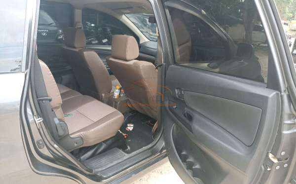 DAIHATSU  XENIA  1.3 X