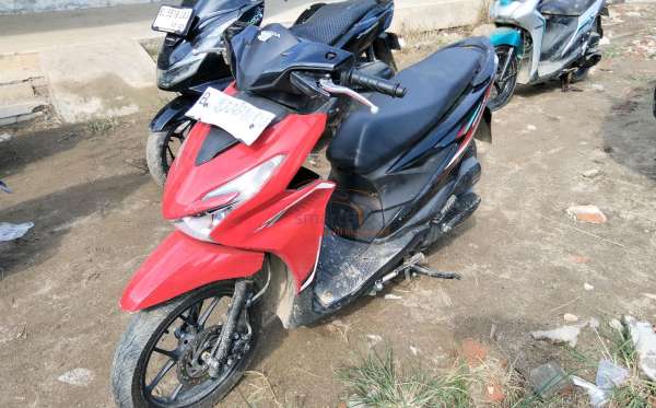 HONDA  BEAT