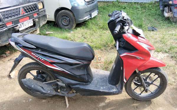 HONDA  BEAT