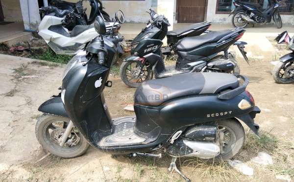 HONDA  SCOOPY