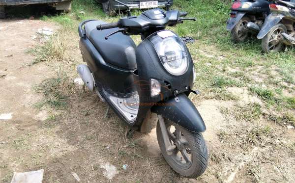 HONDA  SCOOPY