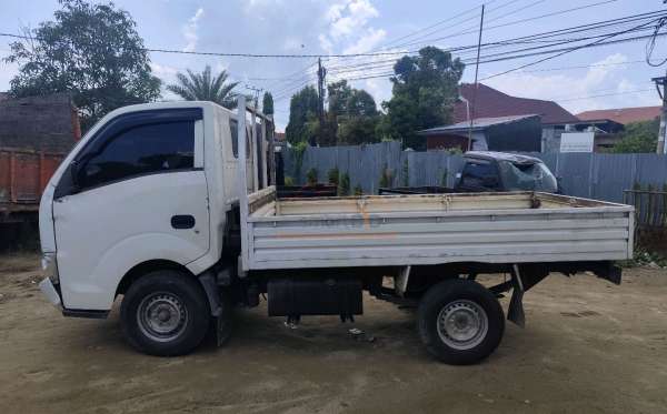 ISUZU TRAGA