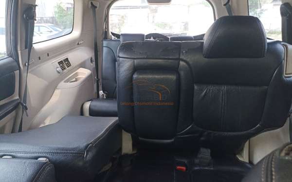 MITSUBISHI PAJERO SPORT 2.5 D EXCEED (4X4)