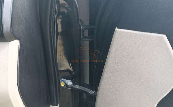 MITSUBISHI PAJERO SPORT 2.5 D EXCEED (4X4)