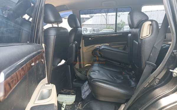 MITSUBISHI PAJERO SPORT 2.5 D EXCEED (4X4)