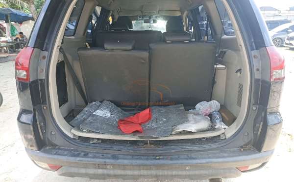 MITSUBISHI PAJERO SPORT 2.5 D EXCEED (4X4)