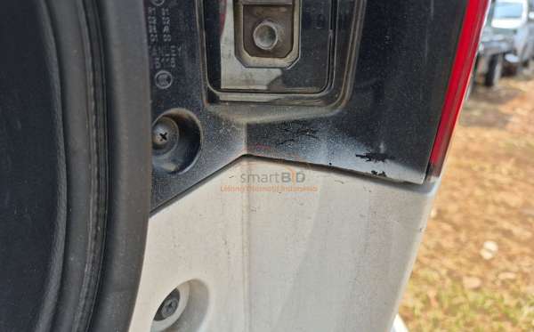 MITSUBISHI PAJERO SPORT DAKAR