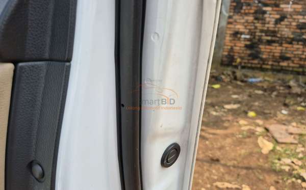 MITSUBISHI PAJERO SPORT DAKAR