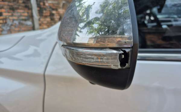 MITSUBISHI PAJERO SPORT DAKAR