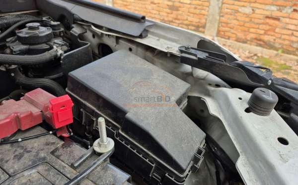 MITSUBISHI PAJERO SPORT DAKAR