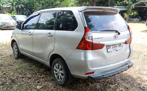 TOYOTA AVANZA 1.3 E