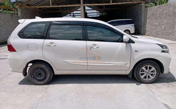 TOYOTA AVANZA 1.3 G