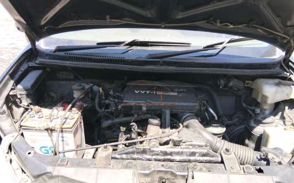 TOYOTA AVANZA