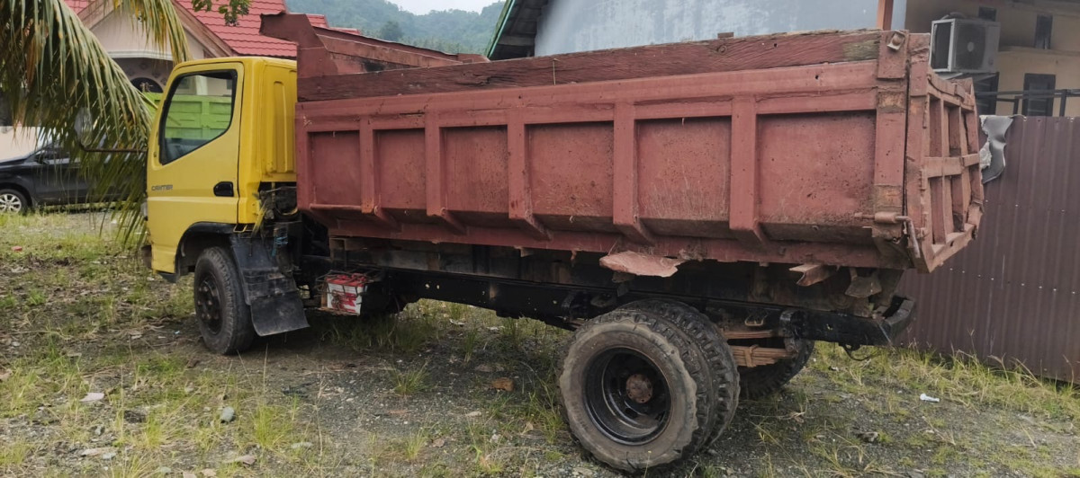 MITSUBISHI  FE  74 HDV