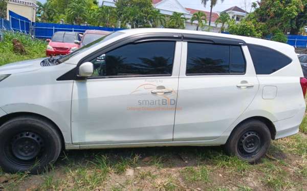 DAIHATSU SIGRA