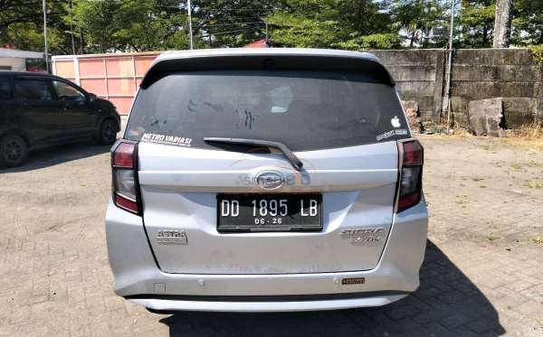 DAIHATSU SIGRA