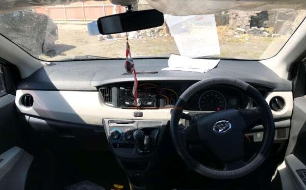 DAIHATSU SIGRA
