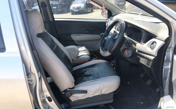 DAIHATSU SIGRA