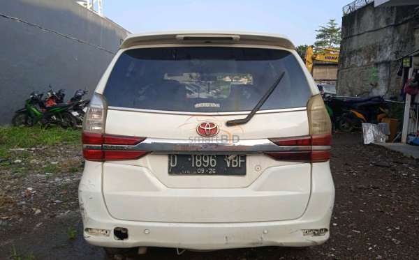 DAIHATSU XENIA 1.3