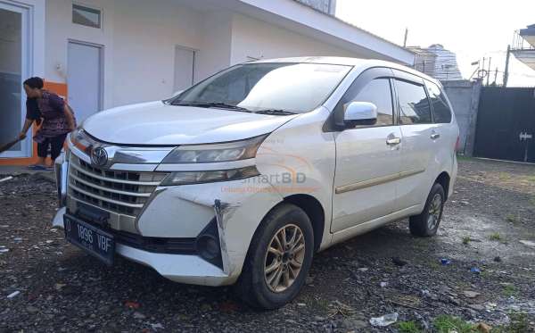 DAIHATSU XENIA 1.3