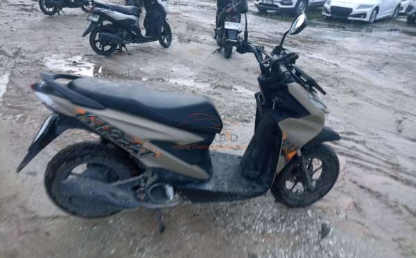 HONDA BEAT STREET