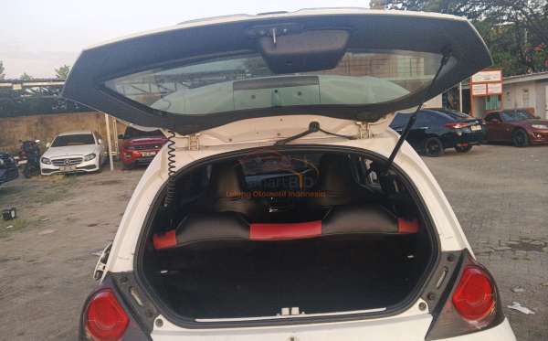 HONDA  BRIO  RS