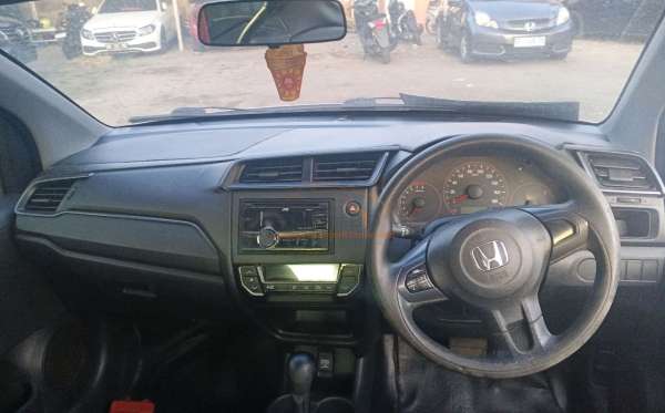 HONDA  BRIO  RS