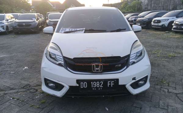 HONDA  BRIO  RS