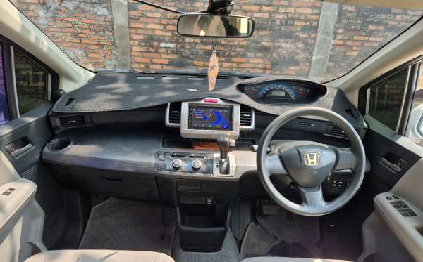 HONDA FREED GB3 1.5 E