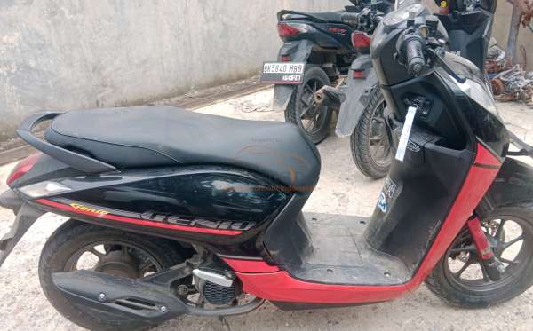 HONDA  GENIO