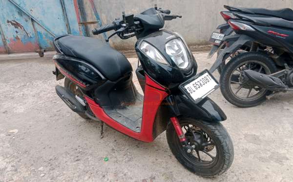 HONDA  GENIO