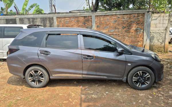 HONDA MOBILIO S