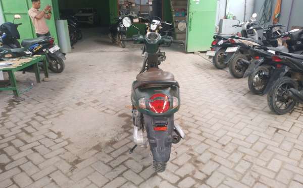 HONDA SCOOPY PRESTIGE