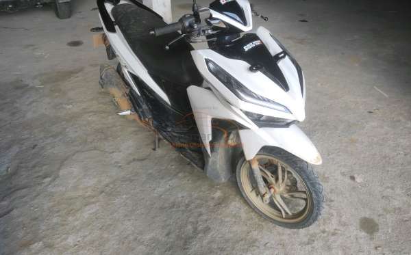 HONDA  VARIO 150