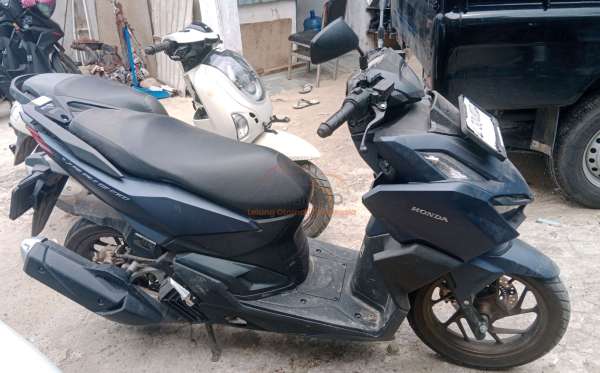 HONDA  VARIO 160
