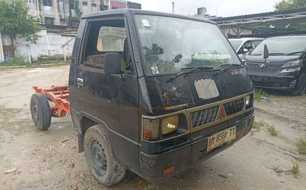 MITSUBISHI L300 PU FB-R (4X2)