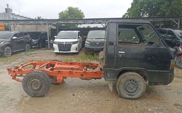 MITSUBISHI L300 PU FB-R (4X2)