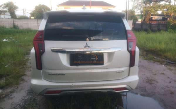 MITSUBISHI PAJERO SPORT DAKAR 2.4 (4x2) AT