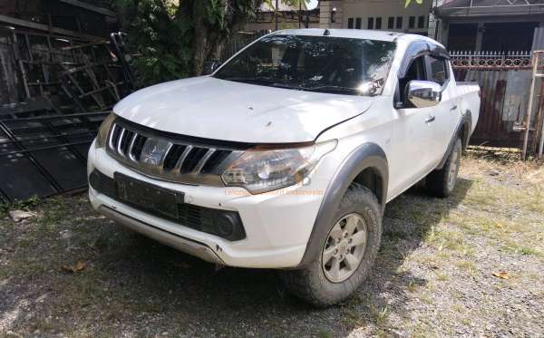 MITSUBISHI  TRITON DC